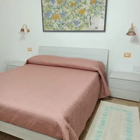 La Piazzetta Feriehus *
